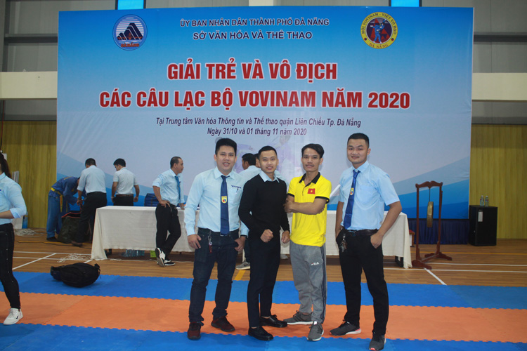 hinh-anh-giai-tre-va-vo-dich-cac-clb-vovinam-da-nang-2020-4