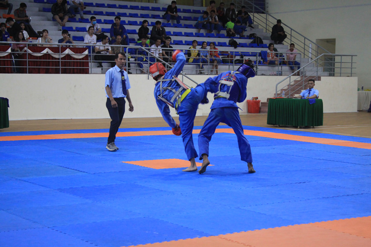 hinh-anh-so-gang-doi-khang-giai-tre-va-vo-dich-cac-clb-vovinam-da-nang-2020-6